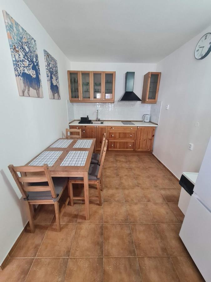 Apartment Modry Den
